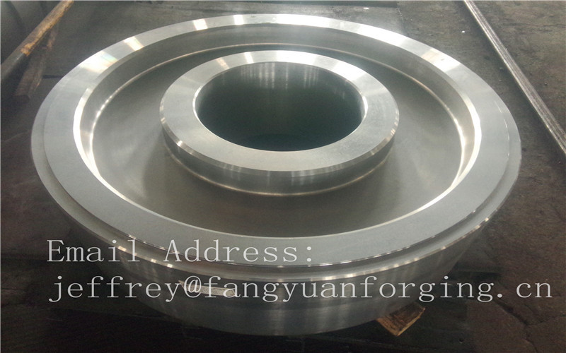 EN JIS ASTM AISI BS DIN Tàu áp lực rèn rèn Weel trống Chiếc bánh nghiền bánh răng vòng xoắn ốc bánh răng