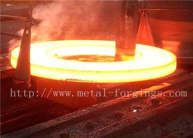 Công nghiệp ST52 ST60-2 thép carbon mặt bích / Large rèn Nhẫn